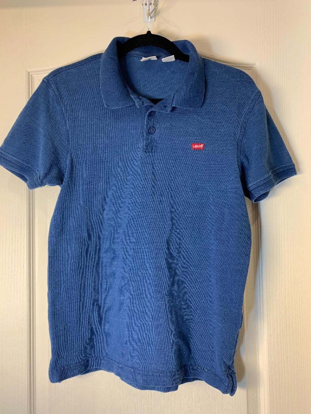 Levi’s Men’s Blue Polo Shirt Standard Fit Size S Embroidered Logo